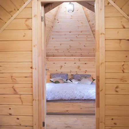 Le Refuge Nordique בקתה